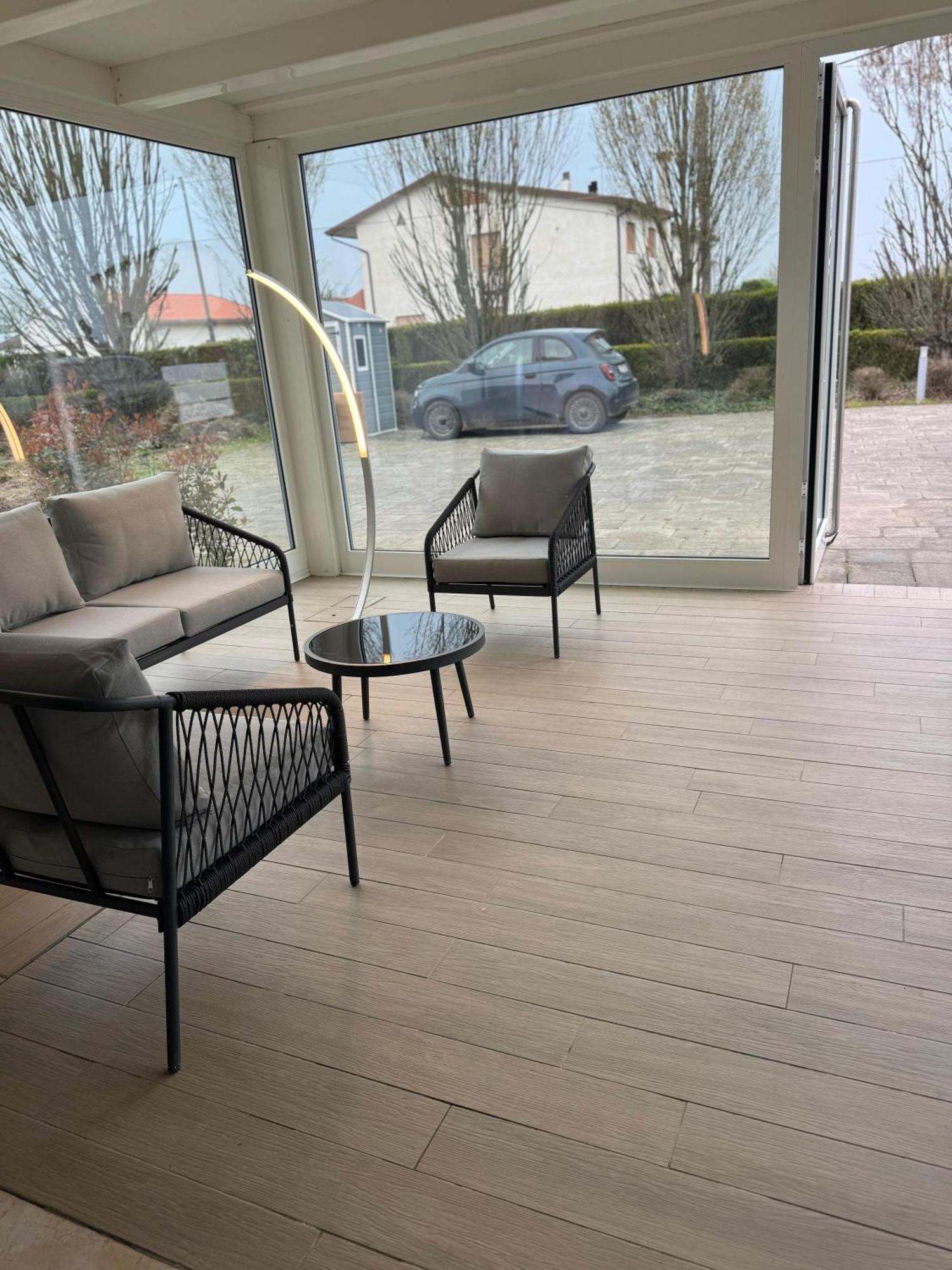 Hotel Villa Mary Santa Maria Di Sala Eksteriør billede